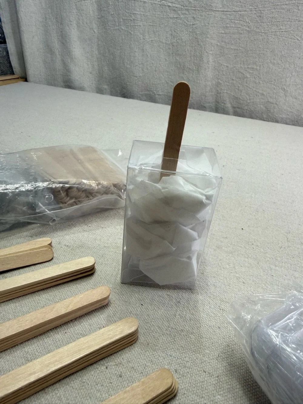 Clear Cakepop/Popsicle Boxes with Wooden Sticks - Transparent Sleeves - NWT